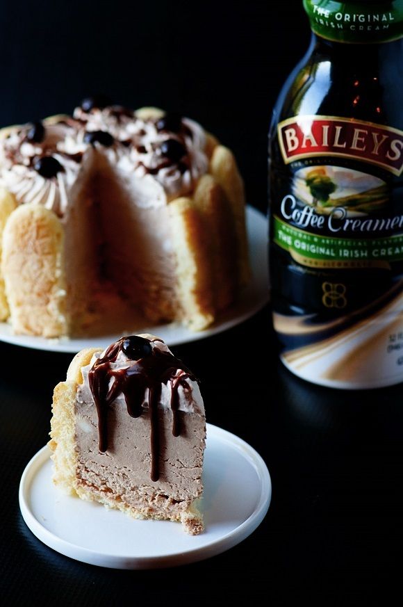 Bailey's Frozen Tiramisu Cheesecake